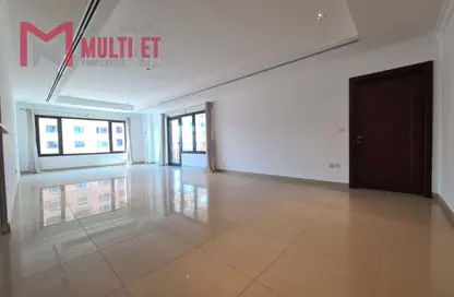 شقة - غرفة نوم - 2 حمامات للايجار في طريق بورتو الشرقي - بورتو أرابيا - جزيرة اللؤلؤة - الدوحة