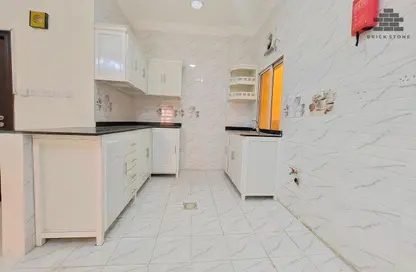 شقة - 2 غرف نوم - 2 حمامات للايجار في منتزه 7 - المنتزه - الدوحة