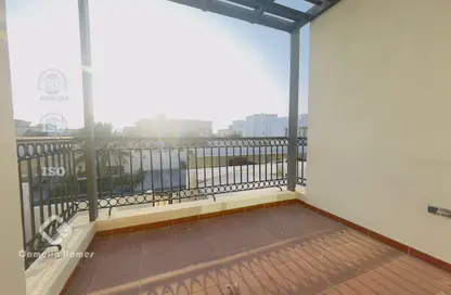 Villa - 3 Bedrooms - 4 Bathrooms for rent in Umm Al Seneem Street - Ain Khaled - Doha