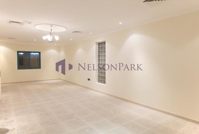 1001552 - Property Image 2