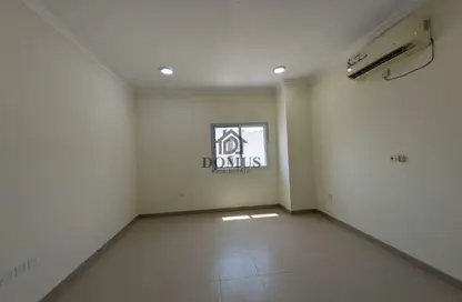 Apartment - 3 Bedrooms - 3 Bathrooms for rent in Tadmur Street - Old Airport Road - Doha
