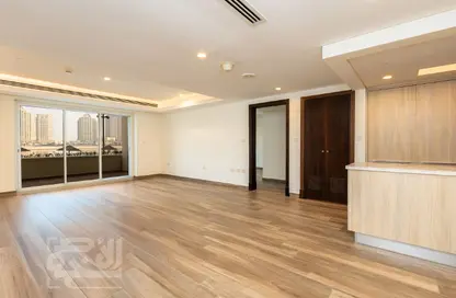 Apartment - 1 Bedroom - 2 Bathrooms for rent in Tower 6 - Viva Bahriyah - The Pearl Island - Doha