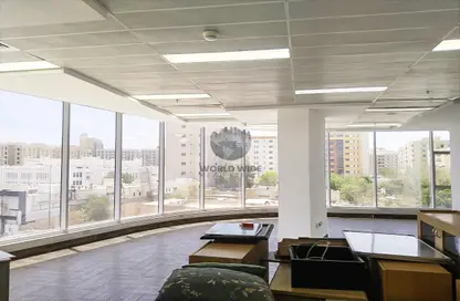 Full Floor - Studio - 2 Bathrooms for rent in Al Jassim Tower - C-Ring Road - Al Sadd - Doha