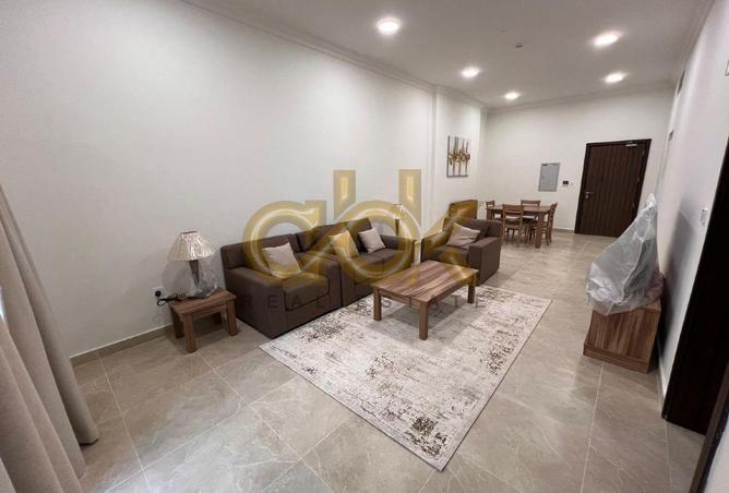 974167 - Property Image 2