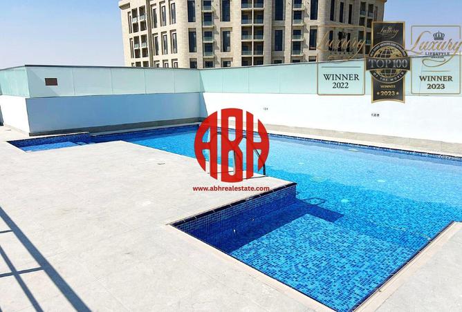 967172 - Property Image 2