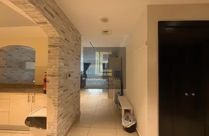 Apartment - 1 Bedroom - 2 Bathrooms for rent in West Bay Tower - West Bay - West Bay - Doha