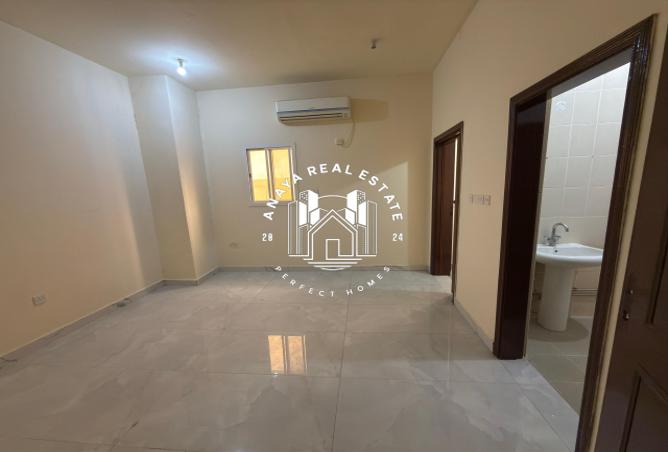 994345 - Property Image 3