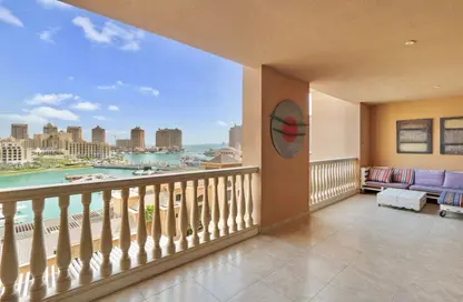 Apartment - 2 Bedrooms - 2 Bathrooms for rent in West Porto Drive - Porto Arabia - The Pearl Island - Doha