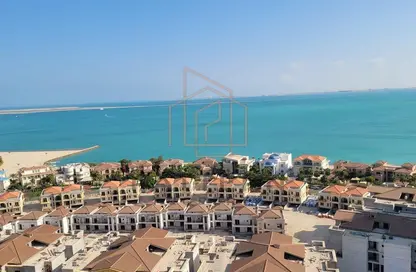 Apartment - Studio - 1 Bathroom for rent in Porto Arabia - The Pearl Island - Doha