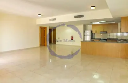 Empty Room image for: Apartment - 3 Bedrooms - 3 Bathrooms for rent in Regency Residence Fox Hills 1 - Lusail, Image 1