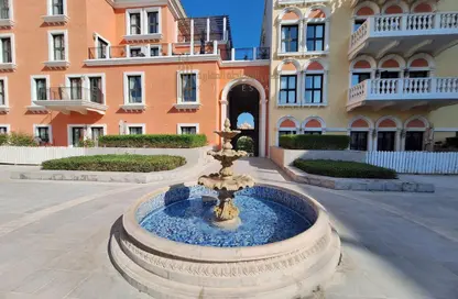 Apartment - 3 Bedrooms - 4 Bathrooms for rent in Carnaval - Qanat Quartier - The Pearl Island - Doha