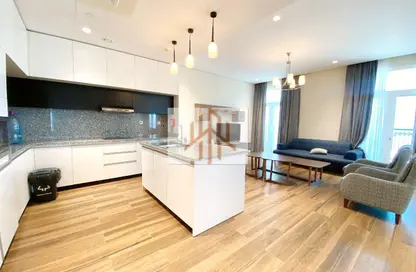 Apartment - 3 Bedrooms - 3 Bathrooms for sale in Floresta Gardens - Floresta Gardens - The Pearl Island - Doha