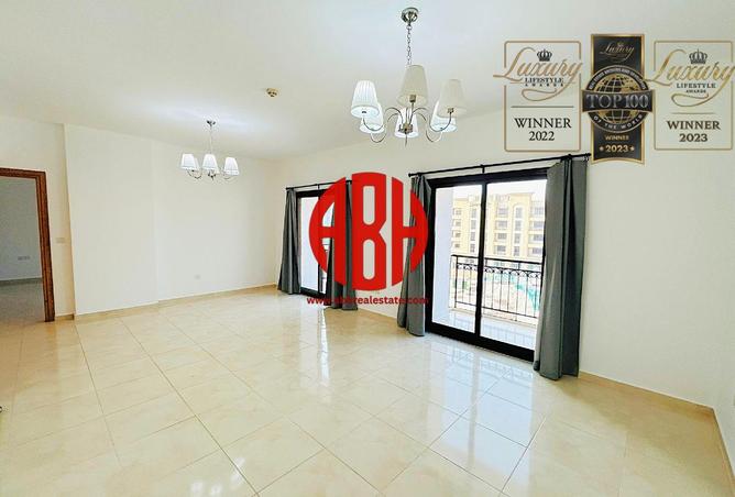 958891 - صورة العقار 2