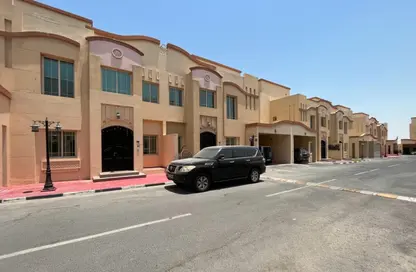 مجمع سكني - 3 غرف نوم - 4 حمامات للايجار في شارع ام السنيم - عين خالد - الدوحة