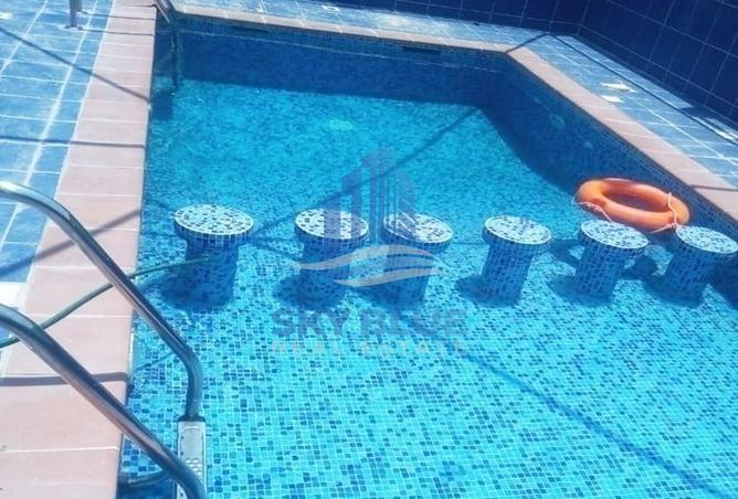 907184 - Property Image 2