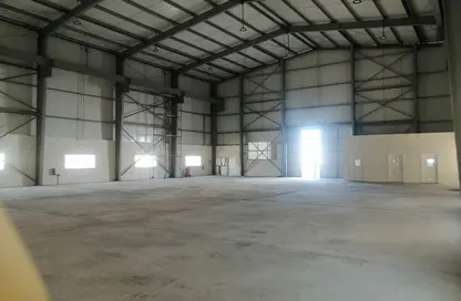 Warehouse - Studio - 2 Bathrooms for rent in Industrial Area 5 - Industrial Area - Industrial Area - Doha