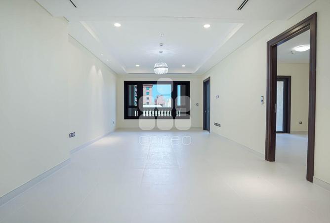 970457 - Property Image 2