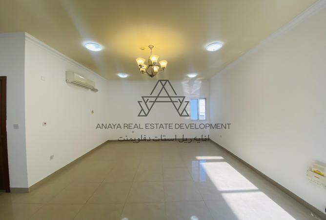 934031 - Property Image 2