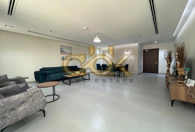 929422 - Property Image 2
