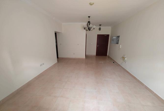 935028 - Property Image 2