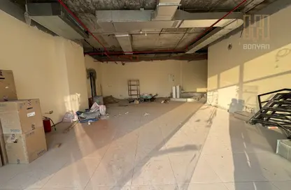 محل - استوديو - 1 حمام للايجار في منتزه 13 - المنتزه - الدوحة