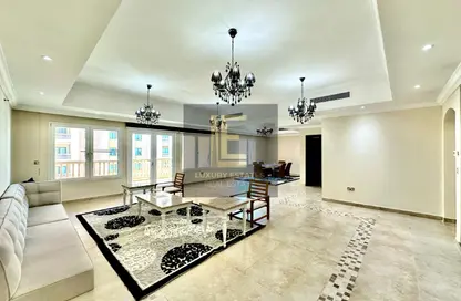 Apartment - 3 Bedrooms - 5 Bathrooms for rent in Regency Pearl 2 - Regency Pearl 2 - The Pearl Island - Doha
