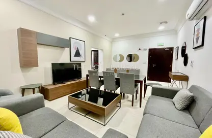 Apartment - 2 Bedrooms - 2 Bathrooms for rent in Asim Bin Omar Street - Al Mansoura - Doha