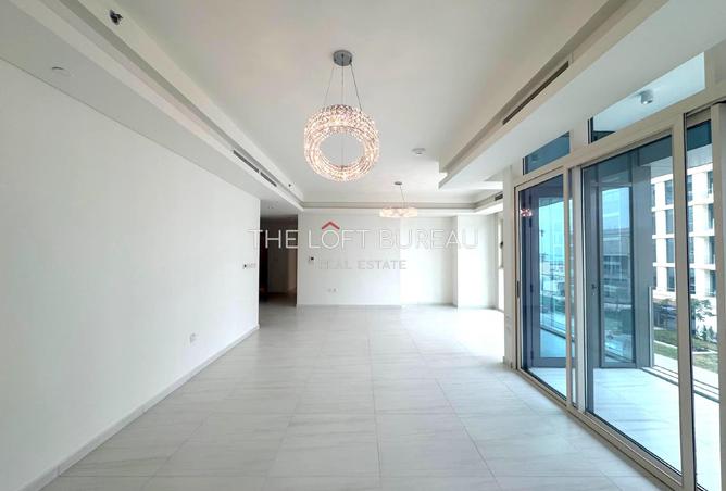946407 - Property Image 3