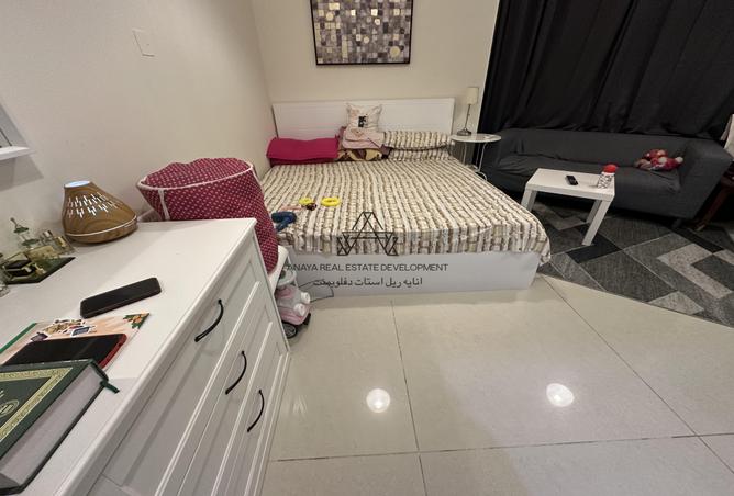 952443 - Property Image 3