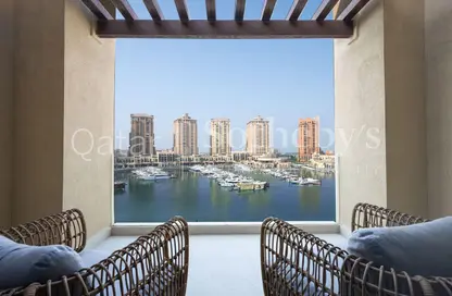 شقة - 2 غرف نوم - 3 حمامات للايجار في The St. Regis Marsa Arabia Island - Marsa Arabia - جزيرة اللؤلؤة - الدوحة