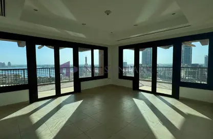 Apartment - 2 Bedrooms - 3 Bathrooms for sale in East Porto Drive - Porto Arabia - The Pearl Island - Doha