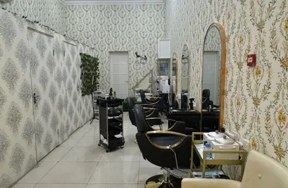 Shop - Studio - 1 Bathroom for sale in Najma street - Old Airport Road - Doha