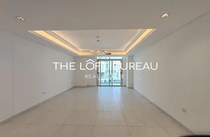 Apartment - 2 Bedrooms - 3 Bathrooms for rent in Gewan Island - The Pearl Island - Doha