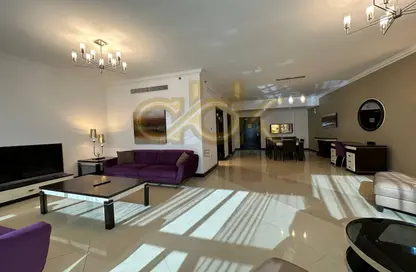 Apartment - 2 Bedrooms - 2 Bathrooms for rent in West Bay Tower - West Bay - West Bay - Doha