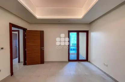 Empty Room image for: Apartment - 2 Bedrooms - 3 Bathrooms for rent in Milan - Fox Hills - Fox Hills - Lusail, Image 1