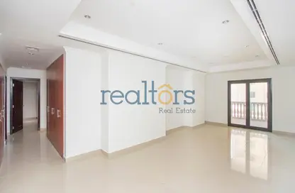 Apartment - 2 Bedrooms - 3 Bathrooms for sale in East Porto Drive - Porto Arabia - The Pearl Island - Doha