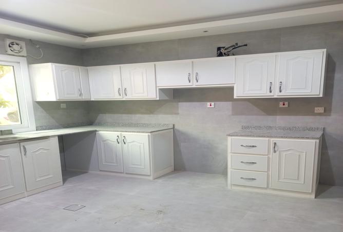 937695 - Property Image 2