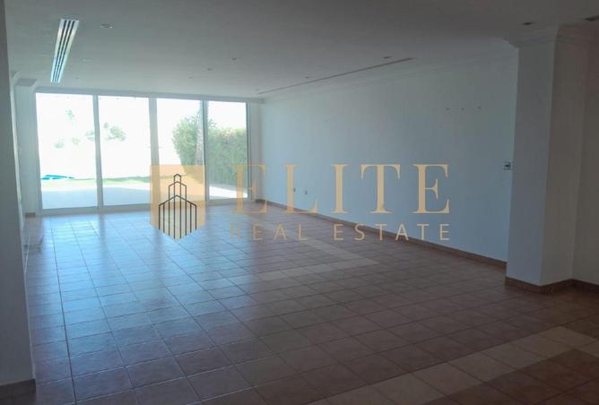 941797 - Property Image 3