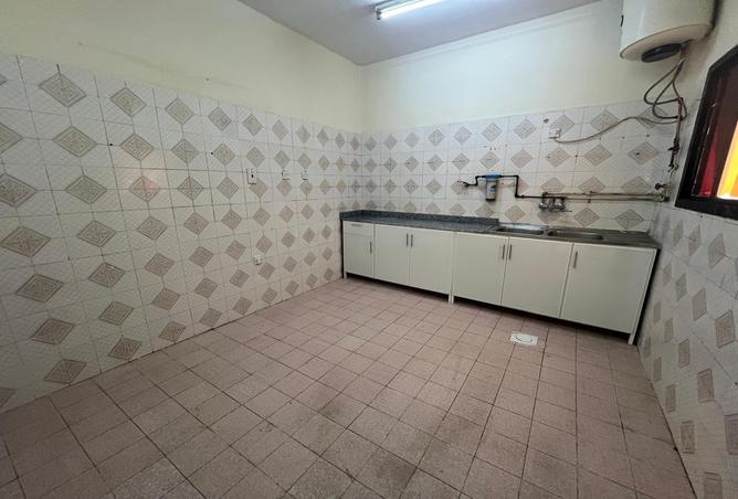 935402 - Property Image 3
