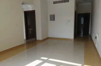 Apartment - 2 Bedrooms - 2 Bathrooms for rent in Al Mansoura - Al Mansoura - Doha