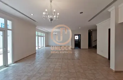 Compound - 3 Bedrooms - 5 Bathrooms for rent in Al Ain Compound 3 - Al Ain Compound - Ain Khaled - Doha