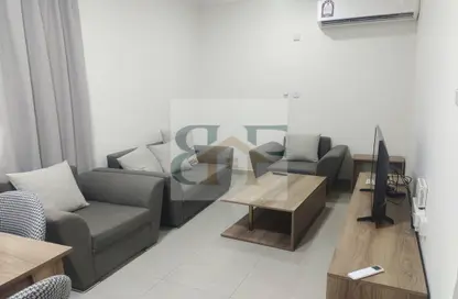 Apartment - 2 Bedrooms - 2 Bathrooms for rent in Old Airport Road - Old Airport Road - Doha