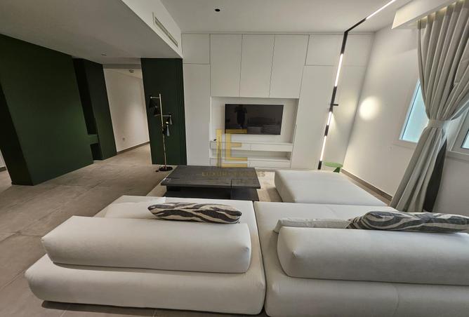 872690 - Property Image 3