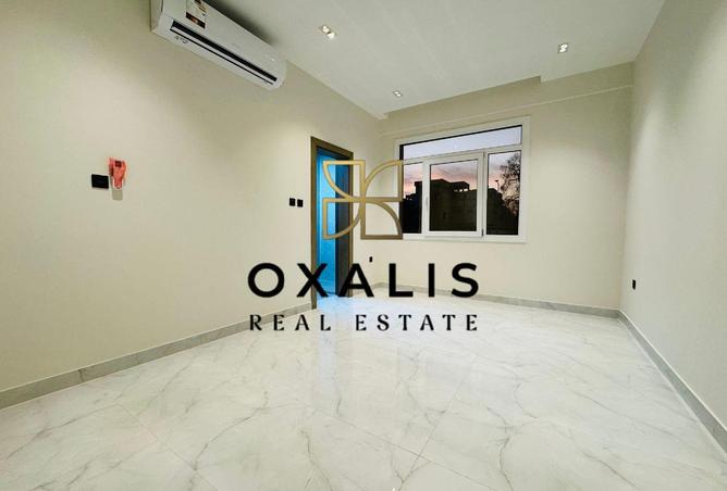 1004276 - Property Image 2