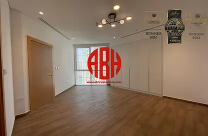 Apartment - 2 Bedrooms - 3 Bathrooms for rent in Floresta Gardens - Floresta Gardens - The Pearl Island - Doha