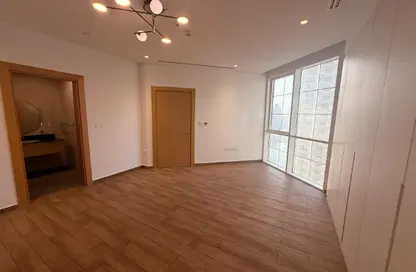 شقة - 2 غرف نوم - 3 حمامات للايجار في حدائق فلورستا - حدائق فلورستا - جزيرة اللؤلؤة - الدوحة