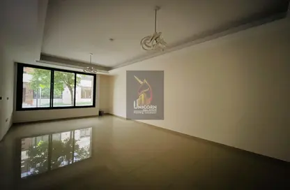 Empty Room image for: Apartment - 5 Bedrooms - 6 Bathrooms for rent in Old Airport Road - Old Airport Road - Doha, Image 1