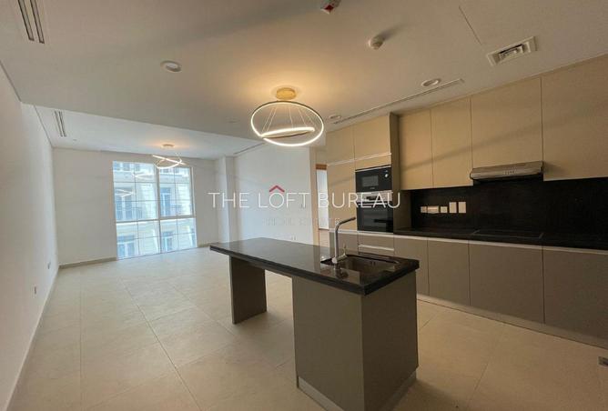 933724 - Property Image 2