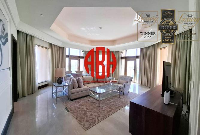 923170 - Property Image 2