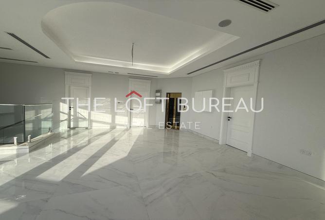 962830 - Property Image 2